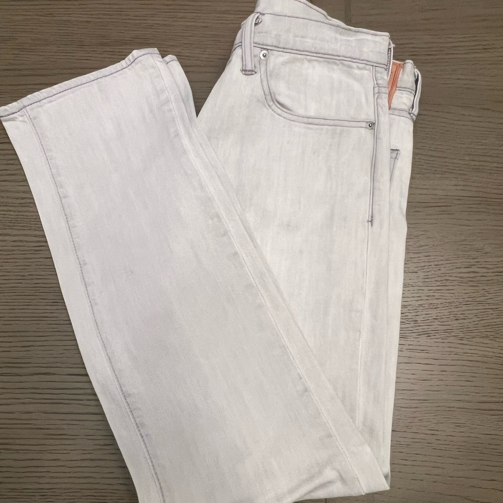 Levi's mens Soft Gray Straight Leg Jeans